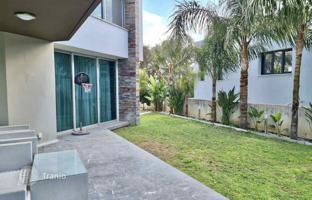 4-bedroom cottage 249 m² in Lakatamia for 600,000 €