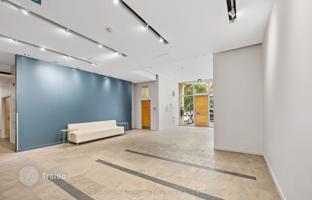 4-bedroom apartment in Markham Street for C$774,000