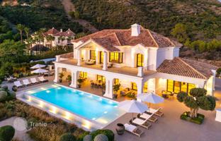 7-bedroom villa 1,093 m² in Benahavis for 10,700,000 €