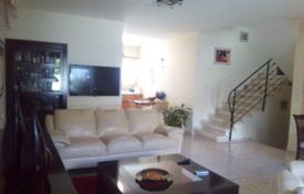 Cosy cottage with a terrace and a garden, near the city center, Netanya, Israel for $607,000