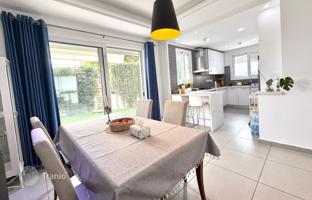 3-bedroom townhouse 144 m² in Mouttagiaka for 619,000 €