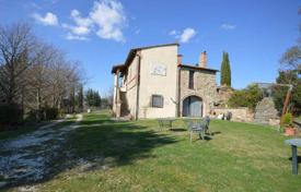 Collazzone (Perugia) — Umbria — Rural/Farmhouse for sale for 580,000 €