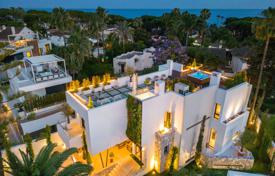 5-bedroom villa 836 m² in Marbella for 15,000 € per week