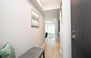 4-bedroom apartment in Etobicoke for C$725,000