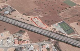 Land plot 3,391 m² in Kato Polemidia for 500,000 €