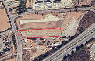 Land plot 6,400 m² in Kolossi for 1,250,000 €