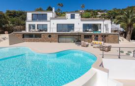 Spacious cottage with a terrace, a pool and sea views, Les Adre-de-L'Esterel, French Riviera, France for 2,270,000 € Spacious cottage with a terrace, a pool and sea views, Les Adre-de-L'Esterel, French Riviera, France for 2,270,000 €