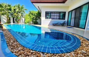 3-bedroom villa 200 m² in Pattaya for $268,000