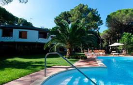 Villa – Punta Ala, Tuscany, Italy for 6,600 € per week