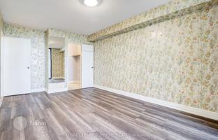 10-bedroom apartment in Emmett Avenue for C$685,000