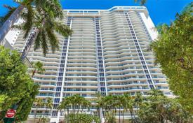 Furnished flat with ocean views in a residence on the first line of the embankment, Aventura, Florida, USA for $968,000