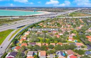 3-bedroom house 204 m² in Hialeah for $670,000