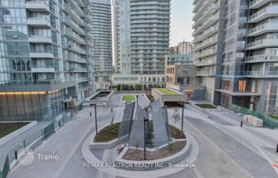 5-bedroom apartment in North York for C$844,000
