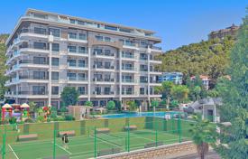 Luxury apartment with a view of the sea in a residence with an aquapark, swimming pools and a spa, 250 meters from the beach, Alanya, Turkey for $267,000