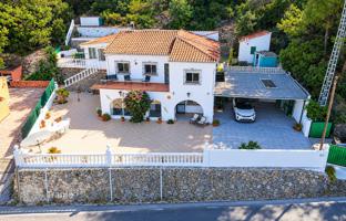 5-bedroom cottage 262 m² in Parcent for 360,000 €
