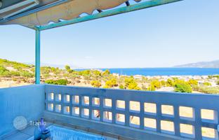 Three-storey furnished townhouse with stunning sea views in Corinthia, Greece for 250,000 €