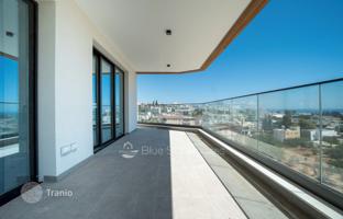 3-bedroom penthouse in Limassol for 650,000 €