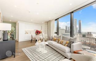 Luxury two-bedroom apartment in a new residence, near Canary Wharf underground station, London, UK for £822,000