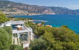 5-bedroom villa in Villefranche-sur-Mer for 36,500 € per week