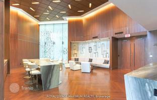 5-bedroom apartment in Etobicoke for C$913,000