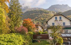 Apartment – Haute-Savoie, Auvergne-Rhône-Alpes, France for 2,200 € per week