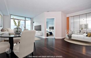 5-bedroom apartment in Etobicoke for C$794,000