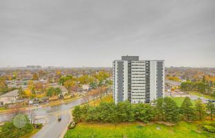2-bedroom apartment in Etobicoke for C$711,000