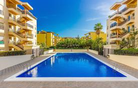 Two-storey penthouse with a terrace and a parking in a residential complex with a pool, Arona, Spain for 389,000 € Two-storey penthouse with a terrace and a parking in a residential complex with a pool, Arona, Spain for 389,000 €