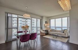 Apartment – Lake Shore Boulevard West, Etobicoke, Toronto,  Ontario,   Canada for C$1,247,000
