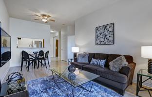 4-bedroom apartment in Eglinton Avenue East for C$707,000