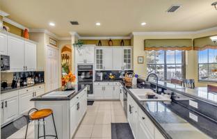 5-bedroom house 413 m² in Miramar (USA) for $1,199,000