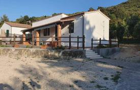 Cottage with a guest house and a pool in Portoferraio, Tuscany, Italy for 800,000 €