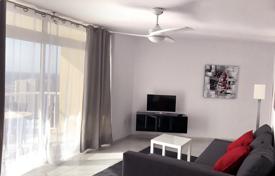 Renovated one-bedroom apartment with ocean views in Playa de las Américas, Tenerife, Spain for 225,000 €