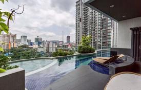 1 bed Condo in Condolette Midst Rama 9 Huai Khwang Sub District for $170,000