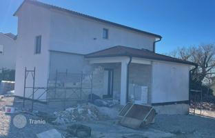 2-room house 200 m² in Raša for 350,000 €