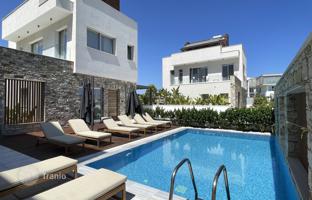 4-bedroom cottage 209 m² in Ayia Napa for 1,800,000 €