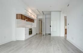 Apartment – Roehampton Avenue, Old Toronto, Toronto,  Ontario,   Canada for C$732,000