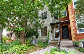 Terraced house – Old Toronto, Toronto, Ontario,  Canada for C$1,152,000