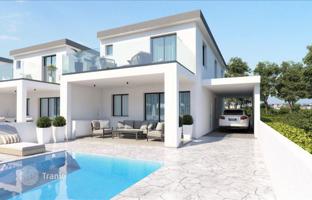 New complex of villas with swimming pools in a prestigious area, Livadia, Cyprus for From 370,000 €
