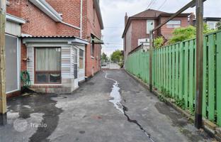 9-bedroom apartment in York for C$1,551,000