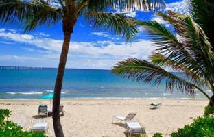 1-bedroom apartments in condo 84 m² in Highland Beach for $565,000