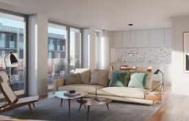 Comfortable apartment with a balcony in a prestigious area, Porto, Portugal for 443,000 €