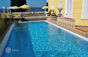 27-bedroom villa 1,900 m² in Crikvenica. Price on request
