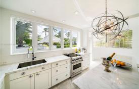 Townhome – Lagorce Drive, Miami Beach, Florida,  USA for $5,390,000