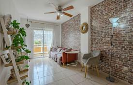 Three-bedroom apartment in the center of Valle de San Lorenzo, Tenerife, Spain for 270,000 €