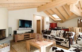 Three-bedroom apartment in a well-kept chalet, Zermatt, Valais, Switzerland for 4,200 € per week