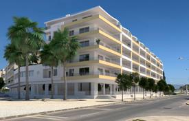 New apartment with a terrace in a residential complex with swimming pools and a gym, Lagos, Portugal for 405,000 € New apartment with a terrace in a residential complex with swimming pools and a gym, Lagos, Portugal for 405,000 €