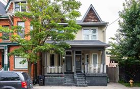 Terraced house – Old Toronto, Toronto, Ontario,  Canada for C$1,678,000
