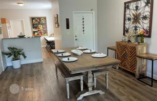 3-bedroom house 167 m² in Weston for $565,000