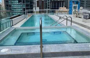 5-bedroom apartment in Roehampton Avenue for C$1,000,000